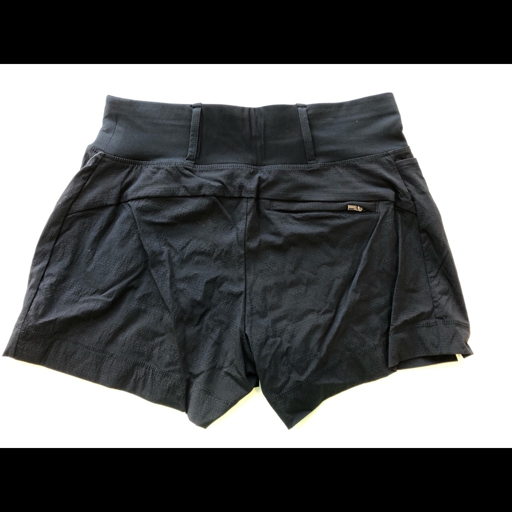 Athleta Trekkie North Short